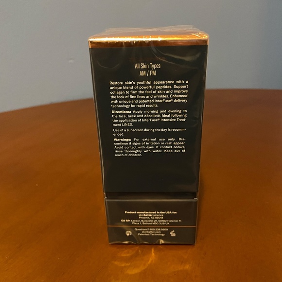 Skinbetter InterFuse Treatment Cream Face & Neck 30ml - Picture 3 of 3